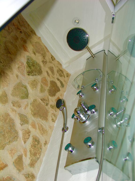 Franreal, 4 Appartements Sarlat-la-Caneda Exterior photo