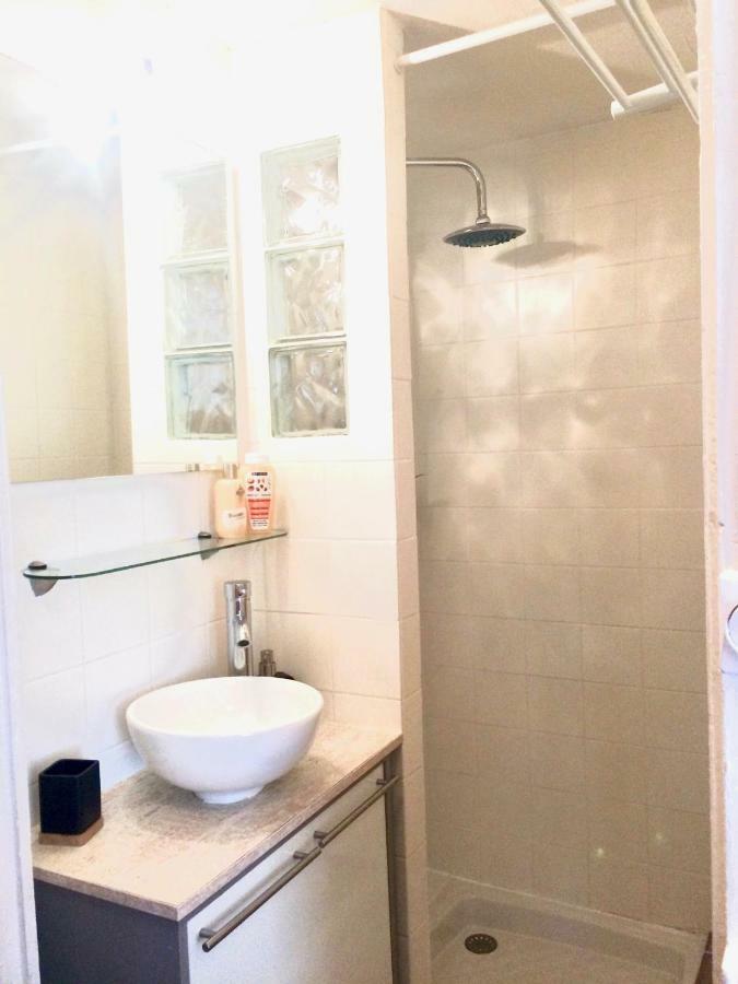 Franreal, 4 Appartements Sarlat-la-Caneda Exterior photo